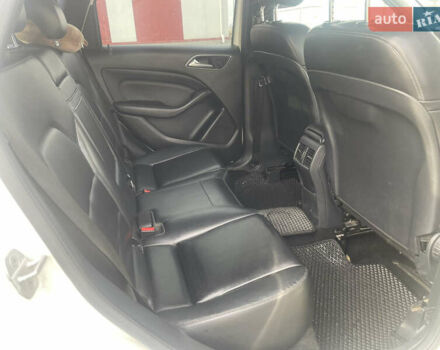 Белый Мерседес Б-класс, объемом двигателя 1.7 л и пробегом 184 тыс. км за 10700 $, фото 8 на Automoto.ua