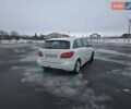 Белый Мерседес Б-класс, объемом двигателя 1.8 л и пробегом 230 тыс. км за 11500 $, фото 3 на Automoto.ua