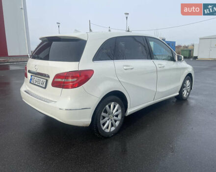 Белый Мерседес Б-класс, объемом двигателя 1.7 л и пробегом 184 тыс. км за 10700 $, фото 3 на Automoto.ua