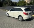 Белый Мерседес Б-класс, объемом двигателя 1.8 л и пробегом 230 тыс. км за 11000 $, фото 3 на Automoto.ua
