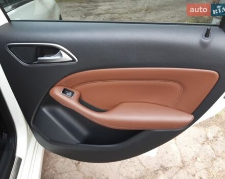 Белый Мерседес Б-класс, объемом двигателя 1.99 л и пробегом 223 тыс. км за 10300 $, фото 24 на Automoto.ua