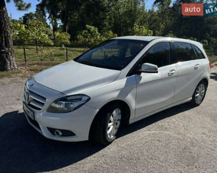 Белый Мерседес Б-класс, объемом двигателя 1.8 л и пробегом 167 тыс. км за 11600 $, фото 3 на Automoto.ua