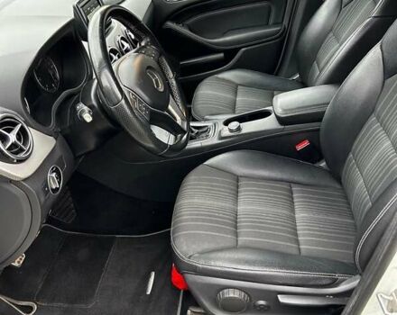 Білий Мерседес Б-клас, об'ємом двигуна 1.46 л та пробігом 146 тис. км за 11600 $, фото 1 на Automoto.ua