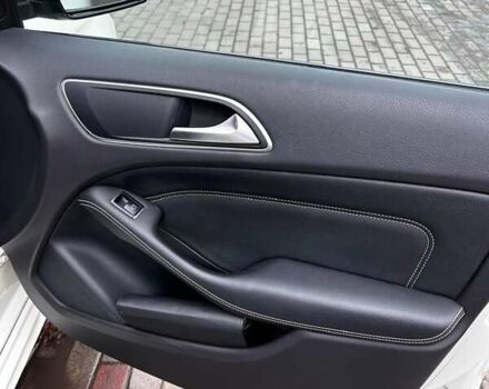 Білий Мерседес Б-клас, об'ємом двигуна 1.46 л та пробігом 146 тис. км за 11600 $, фото 13 на Automoto.ua