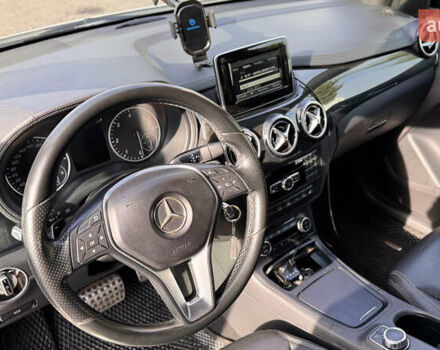 Белый Мерседес Б-класс, объемом двигателя 1.8 л и пробегом 200 тыс. км за 11800 $, фото 11 на Automoto.ua