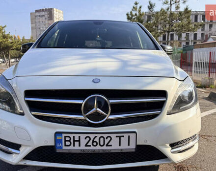 Белый Мерседес Б-класс, объемом двигателя 1.8 л и пробегом 200 тыс. км за 11800 $, фото 33 на Automoto.ua