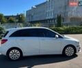 Белый Мерседес Б-класс, объемом двигателя 0 л и пробегом 114 тыс. км за 10000 $, фото 6 на Automoto.ua