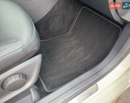 Білий Мерседес Б-клас, об'ємом двигуна 0 л та пробігом 160 тис. км за 9500 $, фото 37 на Automoto.ua