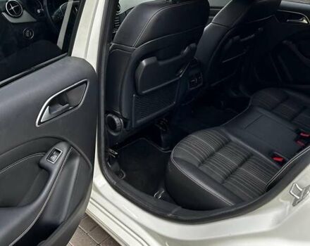 Білий Мерседес Б-клас, об'ємом двигуна 1.46 л та пробігом 146 тис. км за 11600 $, фото 11 на Automoto.ua