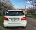 Білий Мерседес Б-клас, об'ємом двигуна 0 л та пробігом 143 тис. км за 9900 $, фото 6 на Automoto.ua