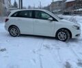 Белый Мерседес Б-класс, объемом двигателя 1.46 л и пробегом 253 тыс. км за 9800 $, фото 2 на Automoto.ua