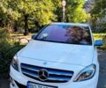 Білий Мерседес Б-клас, об'ємом двигуна 0 л та пробігом 141 тис. км за 10499 $, фото 5 на Automoto.ua