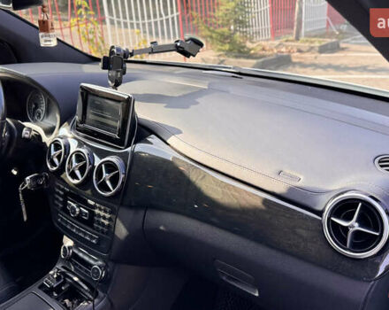 Белый Мерседес Б-класс, объемом двигателя 1.8 л и пробегом 200 тыс. км за 11800 $, фото 14 на Automoto.ua