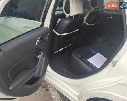 Белый Мерседес Б-класс, объемом двигателя 0 л и пробегом 87 тыс. км за 11500 $, фото 13 на Automoto.ua