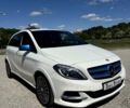 Білий Мерседес Б-клас, об'ємом двигуна 0 л та пробігом 105 тис. км за 10900 $, фото 1 на Automoto.ua