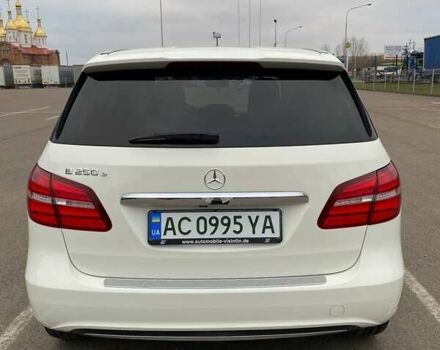 Мерседес Б-класс 2015 в Ковель на Automoto.ua Белый Мерседес Б-класс, объемом двигателя 0 л и пробегом 110 тыс. км за 9600 $, фото 3 на Automoto.ua