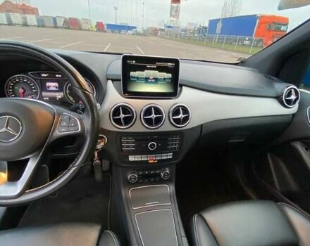 Мерседес Б-класс 2015 в Ковель на Automoto.ua Белый Мерседес Б-класс, объемом двигателя 0 л и пробегом 110 тыс. км за 9600 $, фото 15 на Automoto.ua