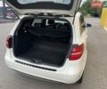 Белый Мерседес Б-класс, объемом двигателя 0 л и пробегом 150 тыс. км за 11000 $, фото 7 на Automoto.ua