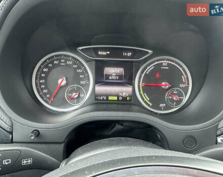 Белый Мерседес Б-класс, объемом двигателя 0 л и пробегом 67 тыс. км за 10900 $, фото 23 на Automoto.ua