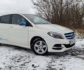 Білий Мерседес Б-клас, об'ємом двигуна 0 л та пробігом 120 тис. км за 10000 $, фото 4 на Automoto.ua