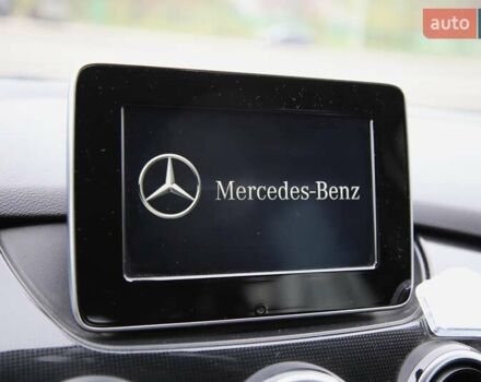 Белый Мерседес Б-класс, объемом двигателя 0 л и пробегом 158 тыс. км за 9500 $, фото 15 на Automoto.ua