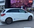 Белый Мерседес Б-класс, объемом двигателя 0 л и пробегом 56 тыс. км за 10490 $, фото 6 на Automoto.ua