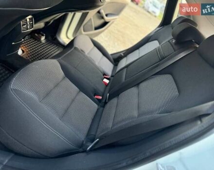 Белый Мерседес Б-класс, объемом двигателя 0 л и пробегом 82 тыс. км за 9800 $, фото 33 на Automoto.ua