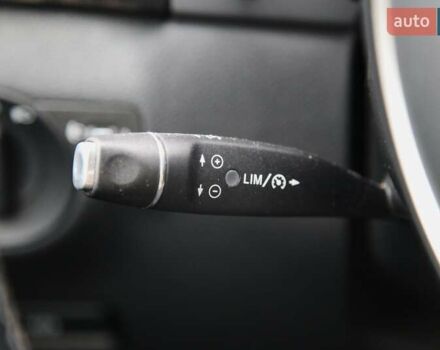 Белый Мерседес Б-класс, объемом двигателя 0 л и пробегом 158 тыс. км за 9500 $, фото 21 на Automoto.ua