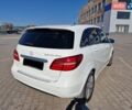 Білий Мерседес Б-клас, об'ємом двигуна 0 л та пробігом 135 тис. км за 10700 $, фото 6 на Automoto.ua