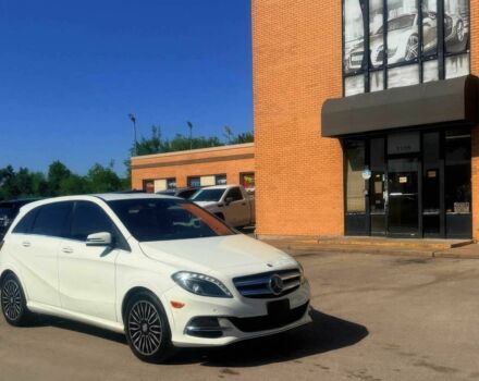 Белый Мерседес Б-класс, объемом двигателя 0 л и пробегом 75 тыс. км за 9900 $, фото 2 на Automoto.ua