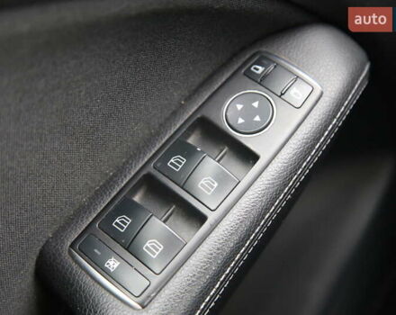 Белый Мерседес Б-класс, объемом двигателя 0 л и пробегом 158 тыс. км за 9500 $, фото 22 на Automoto.ua