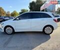 Білий Мерседес Б-клас, об'ємом двигуна 0 л та пробігом 129 тис. км за 11999 $, фото 4 на Automoto.ua