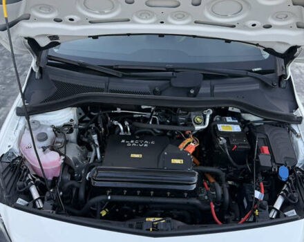 Белый Мерседес Б-класс, объемом двигателя 0 л и пробегом 134 тыс. км за 8700 $, фото 20 на Automoto.ua