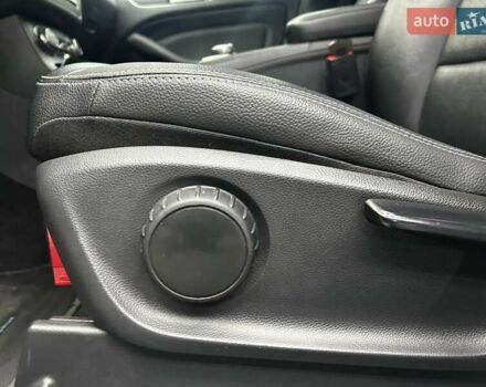 Белый Мерседес Б-класс, объемом двигателя 0 л и пробегом 132 тыс. км за 12200 $, фото 10 на Automoto.ua