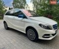 Белый Мерседес Б-класс, объемом двигателя 0 л и пробегом 115 тыс. км за 11800 $, фото 4 на Automoto.ua