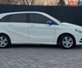 Білий Мерседес Б-клас, об'ємом двигуна 0 л та пробігом 115 тис. км за 9899 $, фото 5 на Automoto.ua
