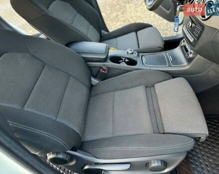 Белый Мерседес Б-класс, объемом двигателя 0 л и пробегом 82 тыс. км за 9800 $, фото 47 на Automoto.ua