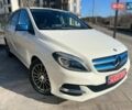 Белый Мерседес Б-класс, объемом двигателя 0 л и пробегом 132 тыс. км за 9300 $, фото 1 на Automoto.ua