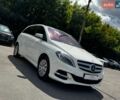 Белый Мерседес Б-класс, объемом двигателя 0 л и пробегом 138 тыс. км за 10400 $, фото 4 на Automoto.ua