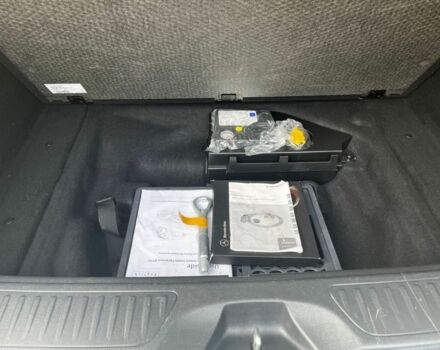 Белый Мерседес Б-класс, объемом двигателя 0 л и пробегом 132 тыс. км за 10500 $, фото 7 на Automoto.ua