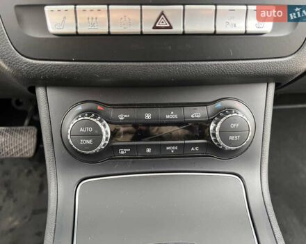 Білий Мерседес Б-клас, об'ємом двигуна 0 л та пробігом 54 тис. км за 11800 $, фото 23 на Automoto.ua