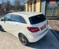 Белый Мерседес Б-класс, объемом двигателя 0 л и пробегом 132 тыс. км за 9300 $, фото 3 на Automoto.ua