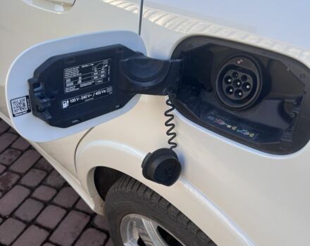 Белый Мерседес Б-класс, объемом двигателя 0 л и пробегом 82 тыс. км за 10500 $, фото 6 на Automoto.ua