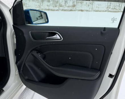 Білий Мерседес Б-клас, об'ємом двигуна 0 л та пробігом 99 тис. км за 10200 $, фото 21 на Automoto.ua