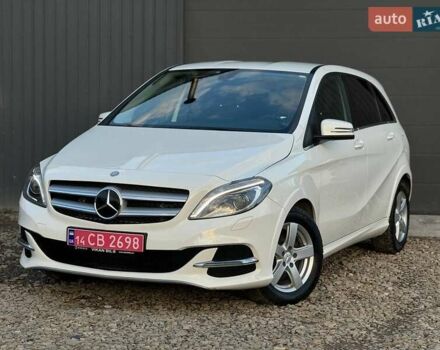 Белый Мерседес Б-класс, объемом двигателя 0 л и пробегом 82 тыс. км за 9800 $, фото 7 на Automoto.ua