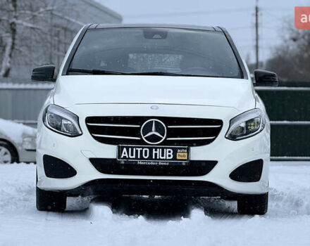 Белый Мерседес Б-класс, объемом двигателя 2.14 л и пробегом 236 тыс. км за 12600 $, фото 2 на Automoto.ua