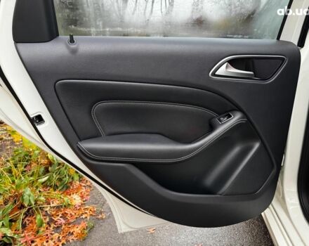 Белый Мерседес Б-класс, объемом двигателя 0 л и пробегом 120 тыс. км за 9440 $, фото 23 на Automoto.ua