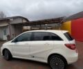 Білий Мерседес Б-клас, об'ємом двигуна 0 л та пробігом 134 тис. км за 10300 $, фото 8 на Automoto.ua