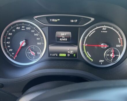 Белый Мерседес Б-класс, объемом двигателя 0 л и пробегом 82 тыс. км за 10500 $, фото 8 на Automoto.ua