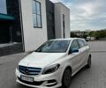 Білий Мерседес Б-клас, об'ємом двигуна 0 л та пробігом 157 тис. км за 9750 $, фото 27 на Automoto.ua